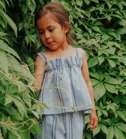 Top - Ruffle - Amie - Navy|Fliink Outlet