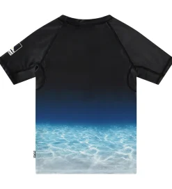Badebluse - UV50+ - Neptune - Faded Shark|Molo Best
