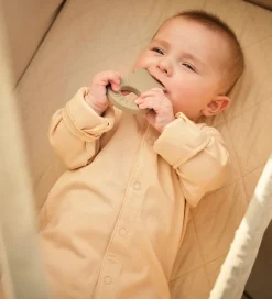 Natdragt m. Babyhjelm - Gaveæske - Rose Cloud|Moonboon Outlet