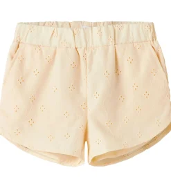 Shorts - NkfVioleta - Buttercream m. Broderi Anglaise|Name It