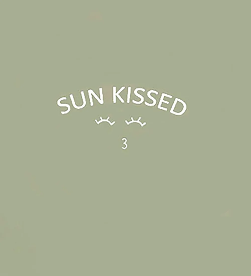 Badebluse - Luna - UV50+ - Olive|Petit Crabe Online